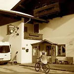 Haus Tirol Bed & Breakfast Leogang