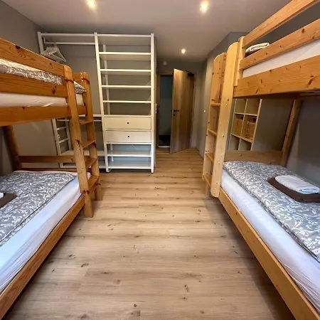 Oda ve Kahvaltı Haus Tirol