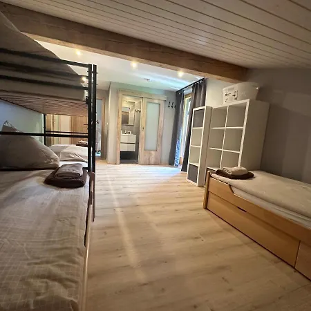 Oda ve Kahvaltı Haus Tirol 3*