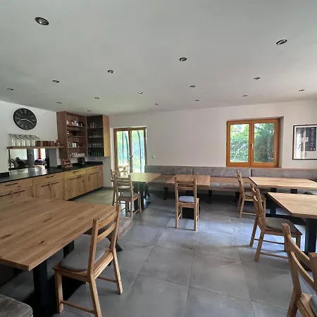 ベッド・アンド・ブレックファスト Haus Tirol